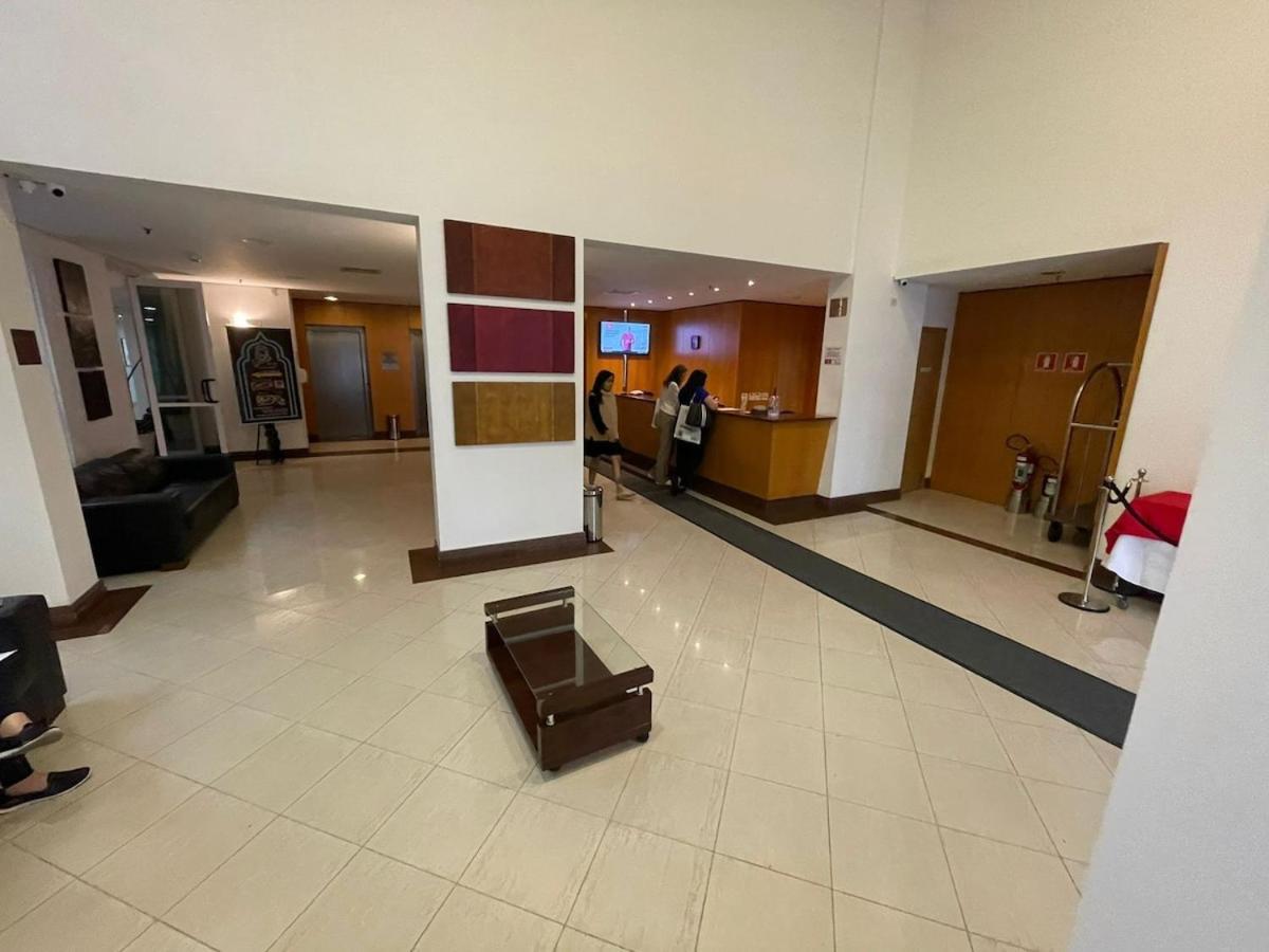Apartamento Flat Show 600m Av Paulista, Piscina, 1carro, Acad.