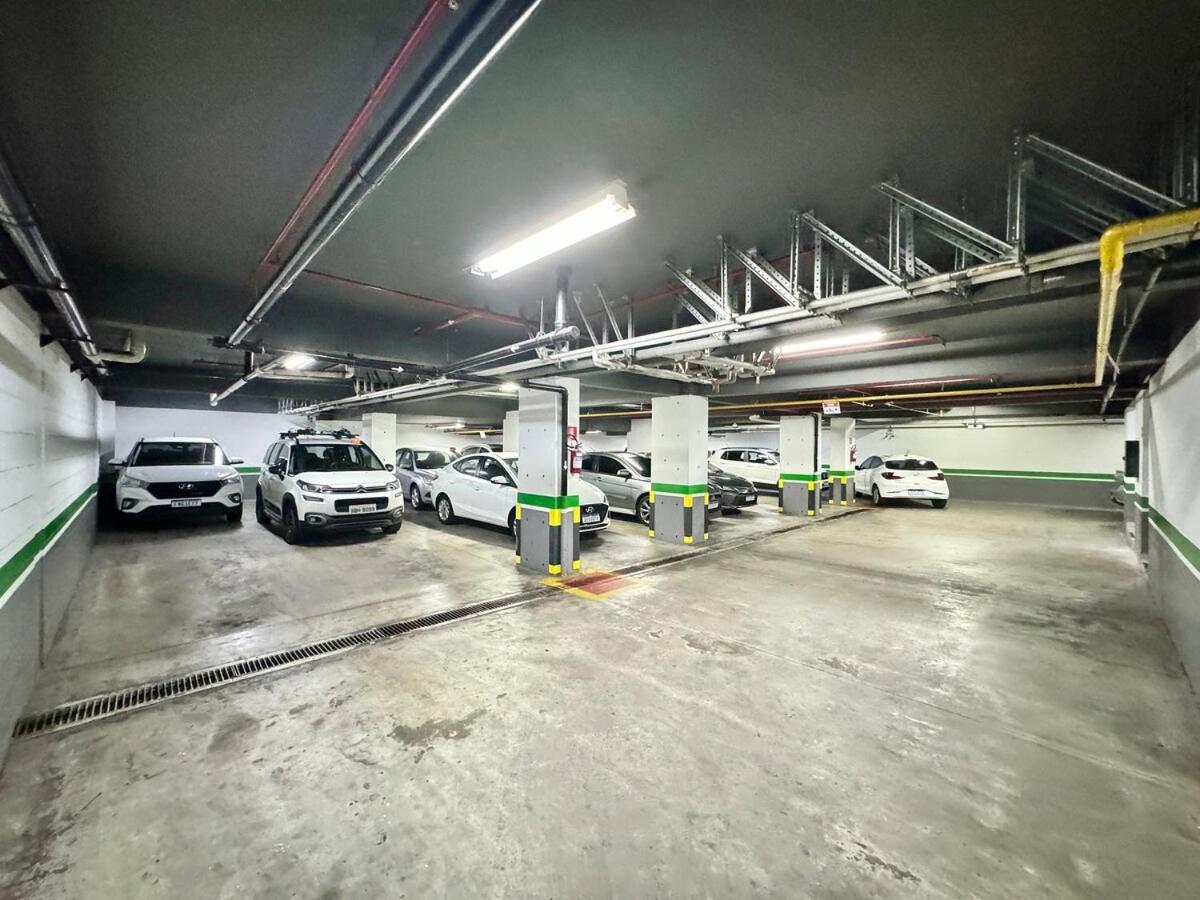 Flat Show 600m Av Paulista, Piscina, 1carro, Acad. Apartamento *