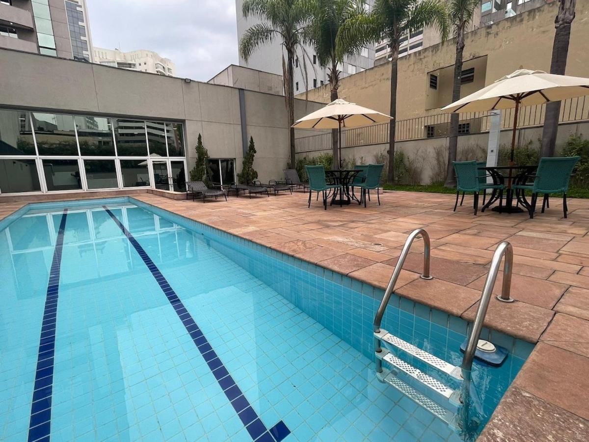 Flat Show 600m Av Paulista, Piscina, 1carro, Acad. Apartamento *
